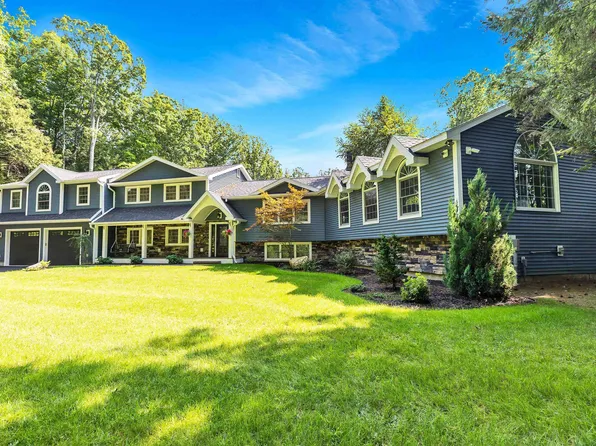 16 Matthew Patten Drive, Bedford, NH 03110