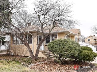 310 Shenstone Rd, Riverside, IL 60546