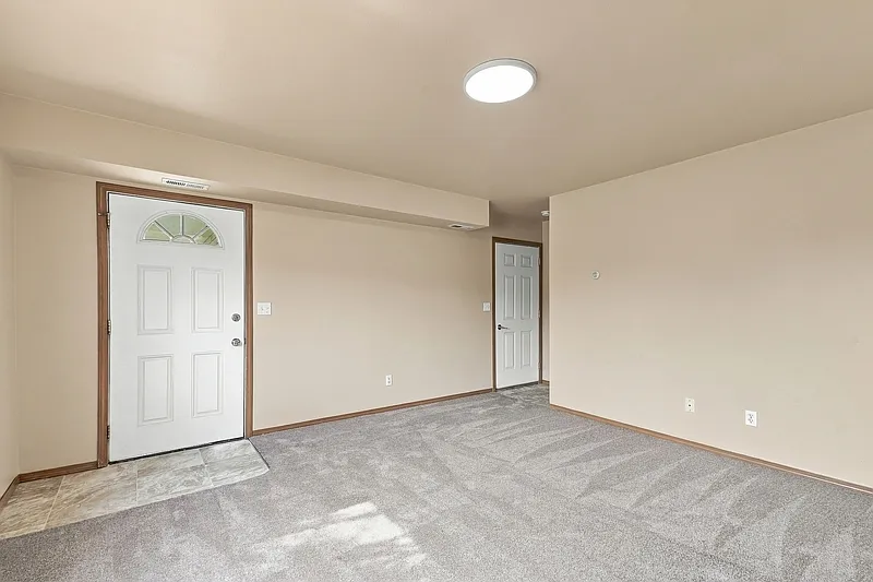 3 bed, 2.5 bath, 1116 sqft, $1,850 — Photo 4