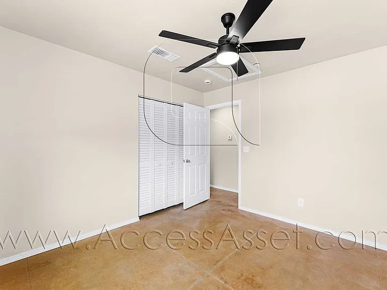 33296 Case St — Photo 18