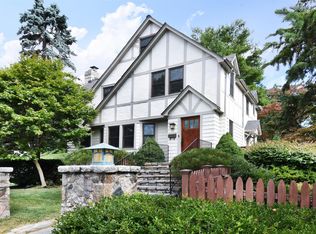 10 Briary Rd, Dobbs Ferry, NY 10522