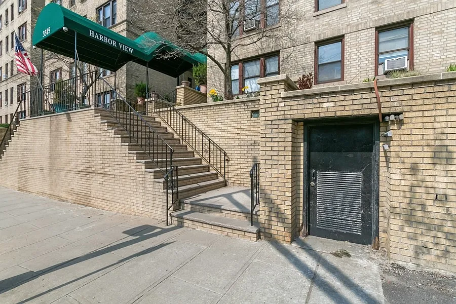 1 bed, 500 sqft, $1,700 — Photo 3