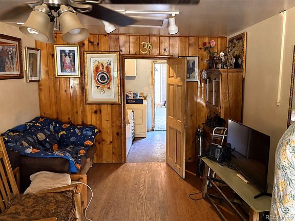3rd image of 574 County Road 250