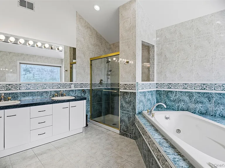 10 Osborne Ln — Photo 20