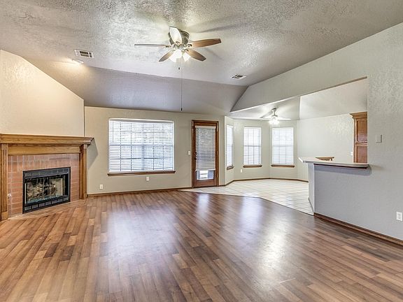 2nd image of 14417 Harli Ln