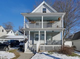 37 Powow St, Amesbury, MA 01913