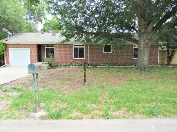 1026 Thomas St, Denton, TX 76201