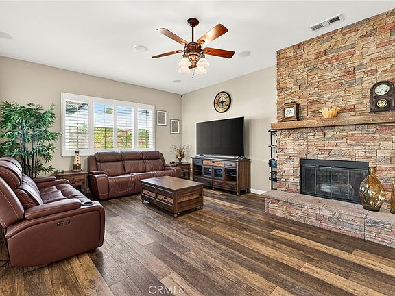 5th image of 1710 Reyes Ln