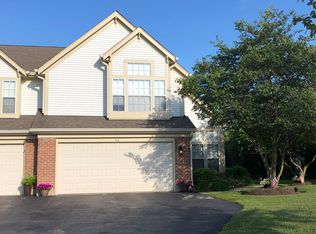 512 Penny Ln, Crystal Lake, IL 60014