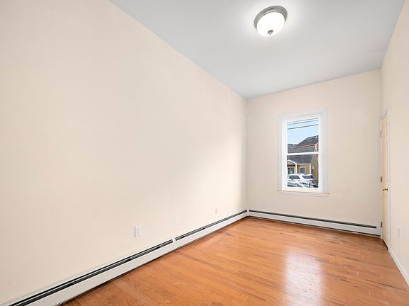 2nd image of 325 Friendship St Unit 3