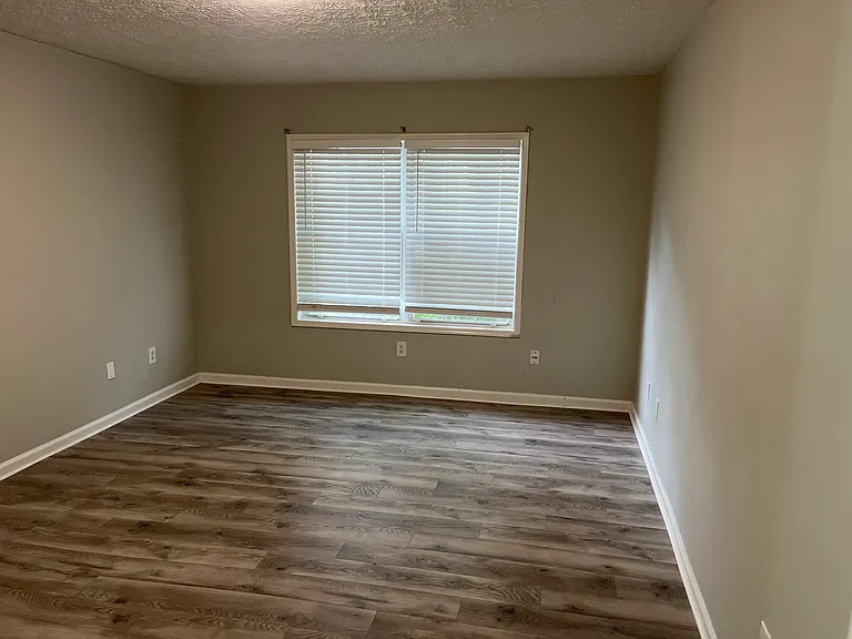 6396 Oakleaf Ln #1 — Photo 35
