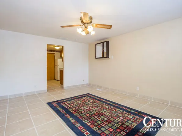 1220 S 22nd St #2, Lincoln, NE 68502