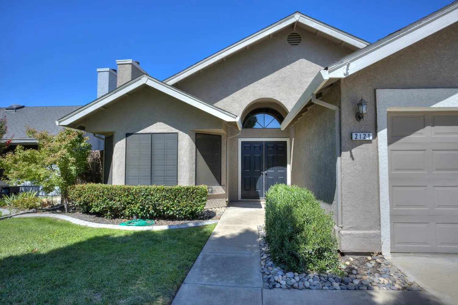 3 bed, 1562 sqft, $2,750 — Photo 1