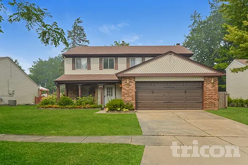208 Autumn Ln Photo 1