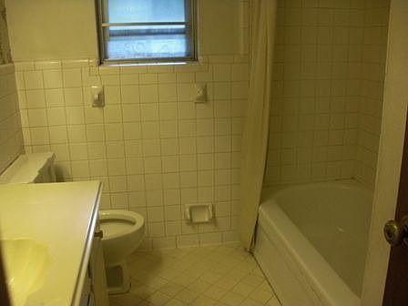 3rd image of 2534 Patricia Ln