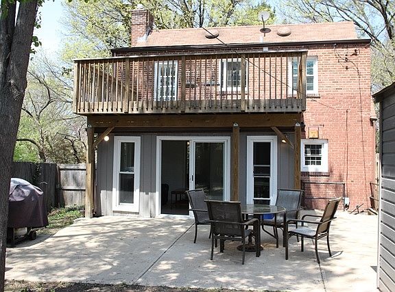 2nd image of 7358 Drexel Dr