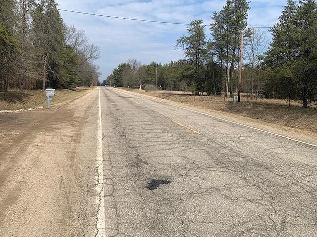 2nd image of 3 N West County Line Rd