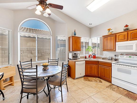 4th image of 4792 W DUBLIN Court