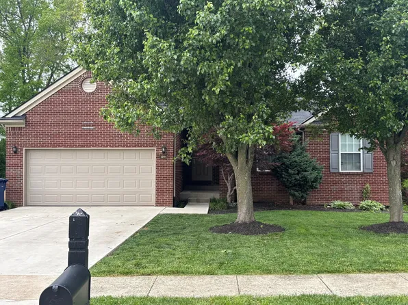 1204 Majestic Woods Dr, La Grange, KY 40031