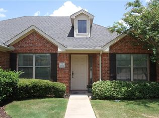 2709 Pinnacle Dr, Burleson, TX 76028