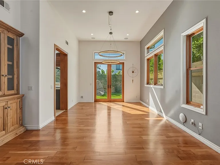 6750 Andover Ln — Photo 11