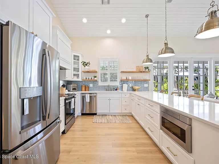 6774 Angeles Rd — Photo 22