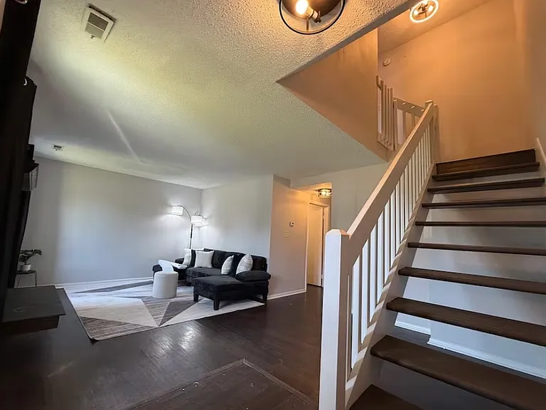 748 Waters Dr — Photo 19