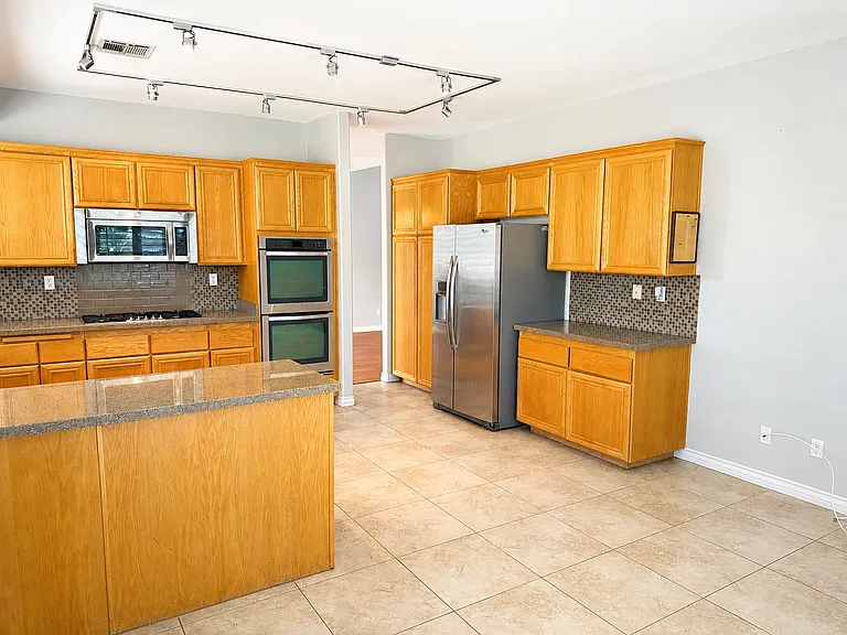 78724 Como Ct — Photo 5