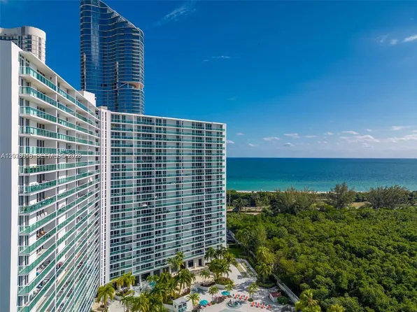 100 Bayview Dr, Sunny Isles Beach, FL