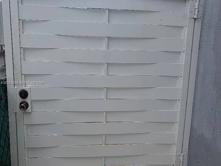 6803 SW 158th Ave #REAR — Photo 1
