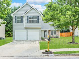 5880 Blacktop Way, Fairburn, GA 30213