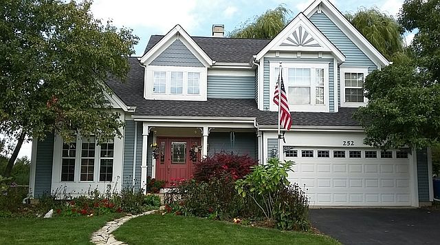 1st image of 252 Village Ln