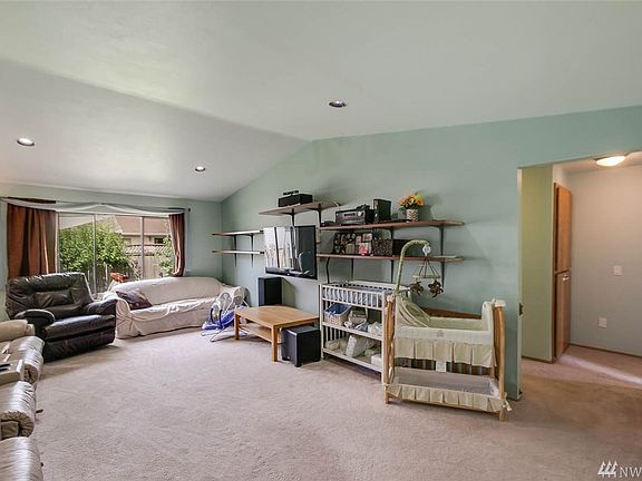 3rd image of 25823 118th Pl SE