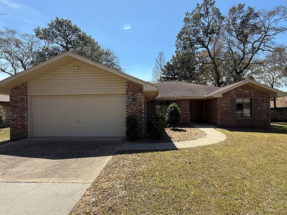 1st image of 220 Hillside Dr