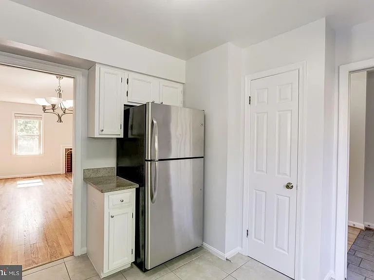 629 N Abingdon St — Photo 8