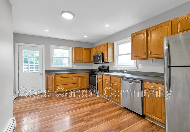 343 Bryant St #1 — Photo 3