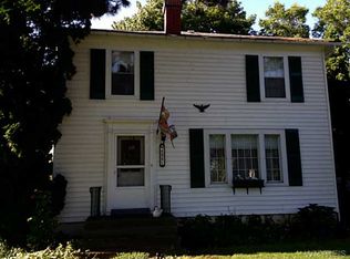 6581 Lake Rd, Appleton, NY 14008