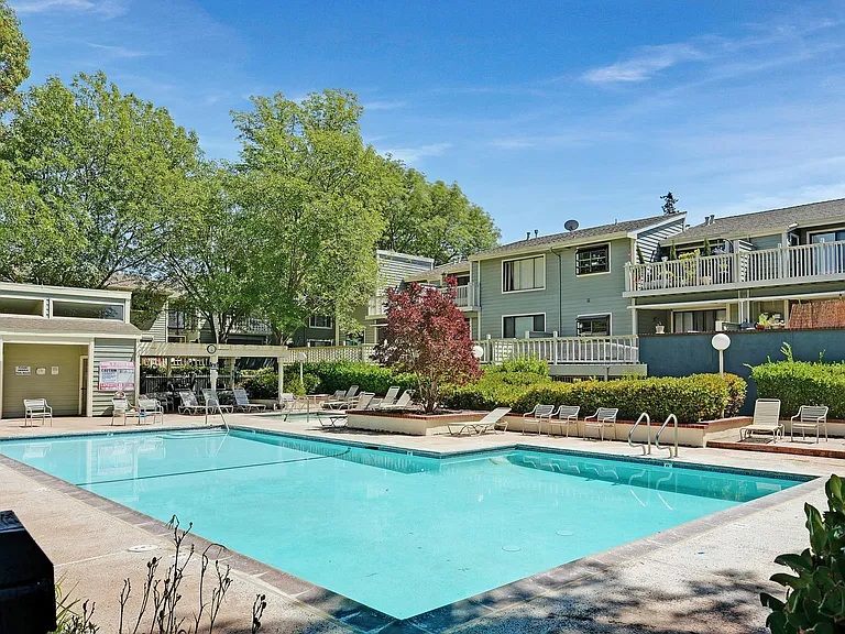 37000 Meadowbrook Cmn #203 — Photo 3