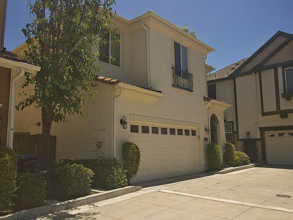 Front of the House 03