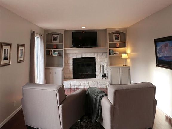 3rd image of 2621 S 167th Avenue Cir