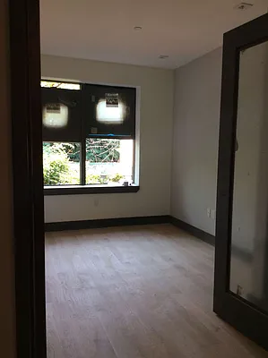 Rented by Nooklyn NYC LLC | media 17