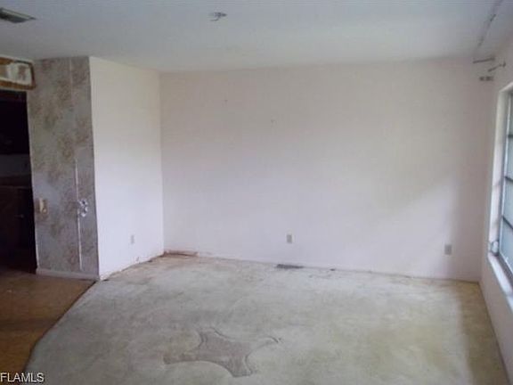 2nd image of 1406 Archer St