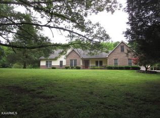 2662 Rutledge Pike, Blaine, TN 37709