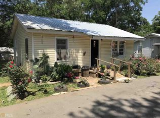 112 Manco Dr SE, Lindale, GA 30147