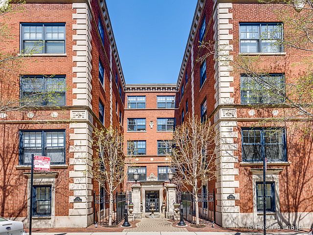 1st image of 444 W Roslyn Pl #2