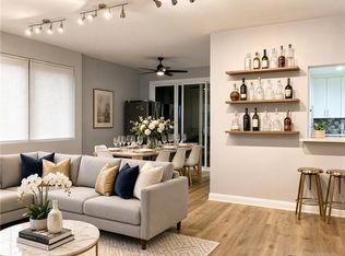 6150 Buckingham Pkwy, Culver City, CA 90230