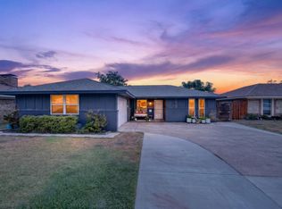 1610 Cecil Dr, Carrollton, TX 75006