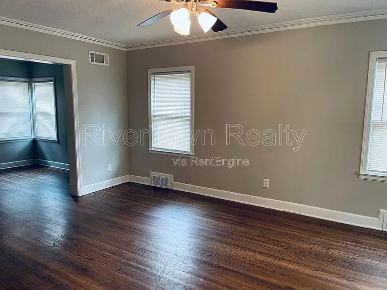 187 N Holmes St — Photo 13