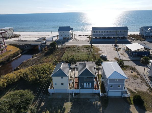 824 Oleander Ave, Mexico Beach, FL 32456