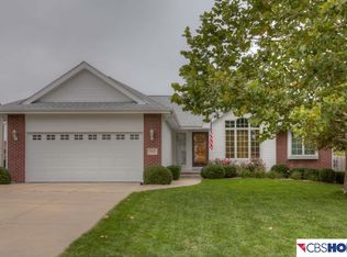 2130 Betsy Ave, Papillion, NE 68133